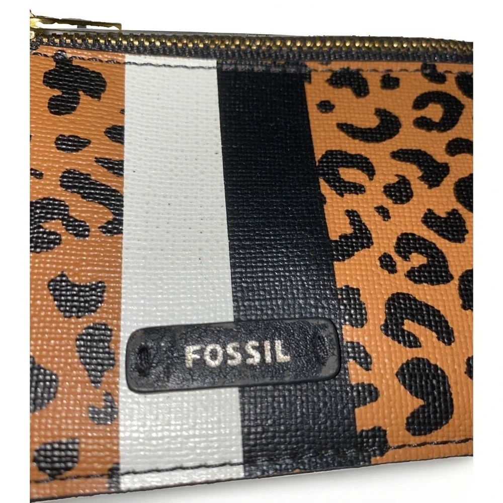 Fossil Leopard Women's Zip Card Wallet Case With Key Chain